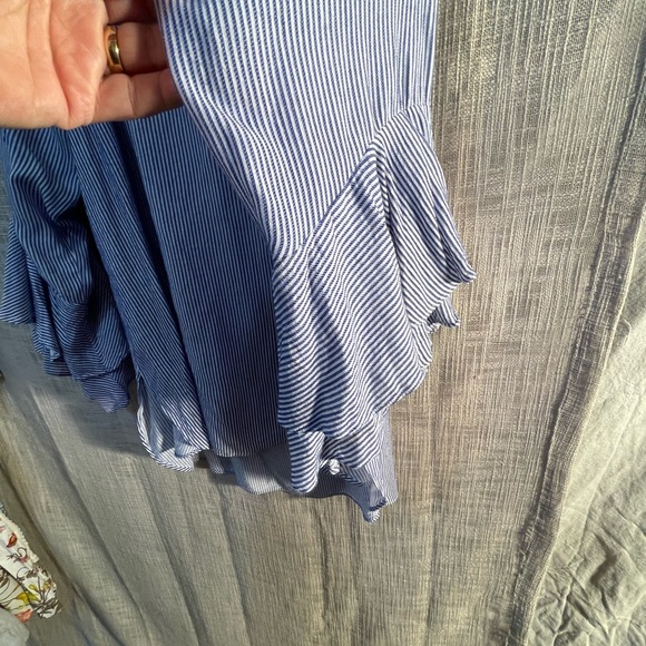 Navy/ wht striped ruffle sleeve top, bathing suit coverup - Picture 4 of 7